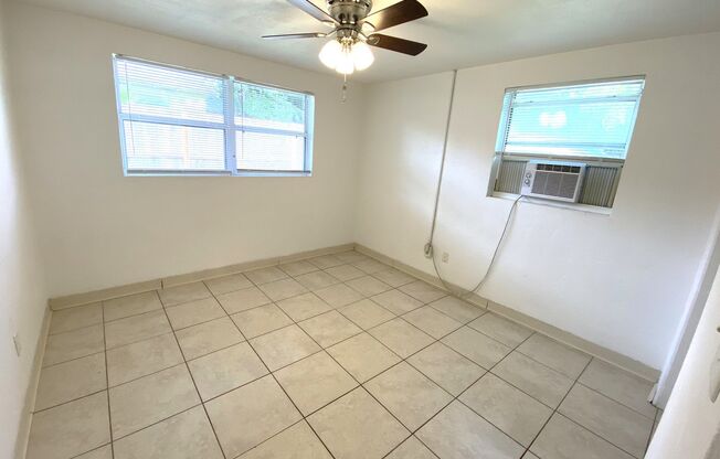 2 beds, 1 bath, $1,250