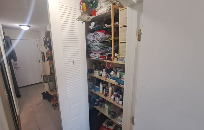 1 bed, 1 bath, 550 sqft, $1,150, Unit 310