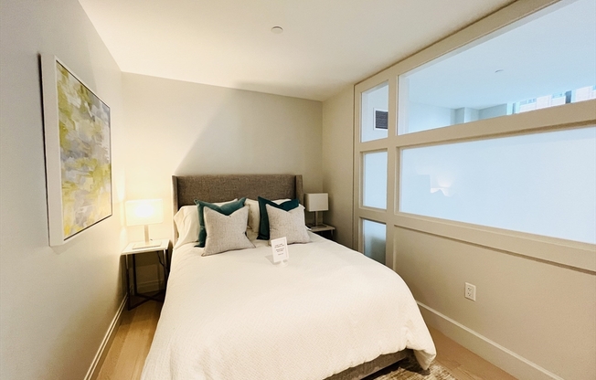 1 bed, 1 bath, 515 sqft, $3,750, Unit 1012