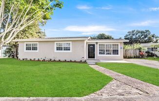 1106 NW 15 Ct