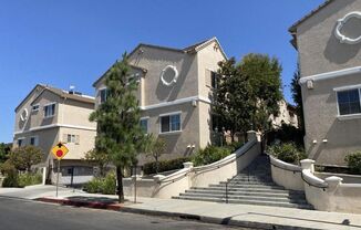 3 beds, 3 baths, $3,700