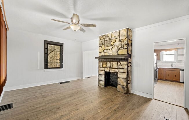 Stunning 3 bedroom home in Bon Air available September 1!