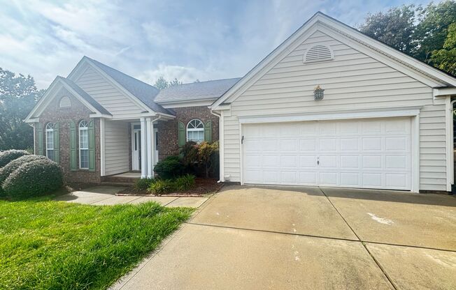 4bd/2ba House newer neighborhood in between Kannapolis/Concord & close to I85