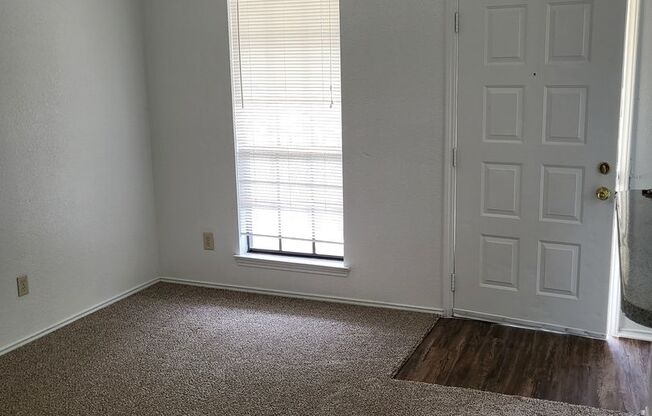 1209 Avondale Unit C, Arlington, TX 76011- PRICE REDUCED!