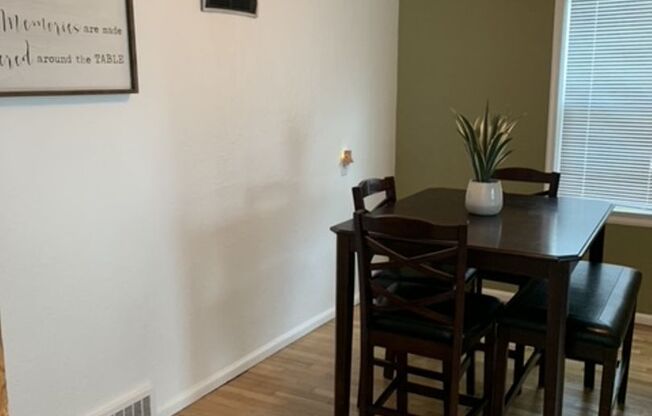 903 N 25th Duplex