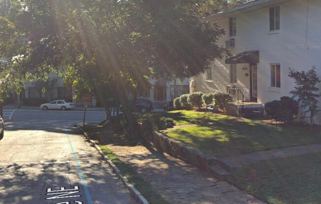 2 beds, 1 bath, 900 sqft, $1,895, Unit 436-20