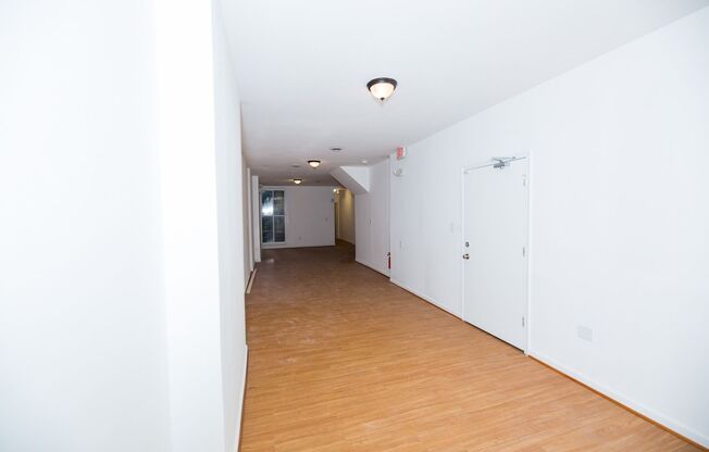 Studio, , 5 sqft, $1,095, Unit Suite E