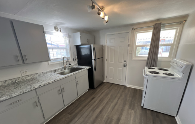 Updated 1 Bedroom 1 Bathroom Ranch Home in Wheatridge!