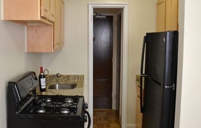 1 bed, 1 bath, 730 sqft, $1,770, Unit 116