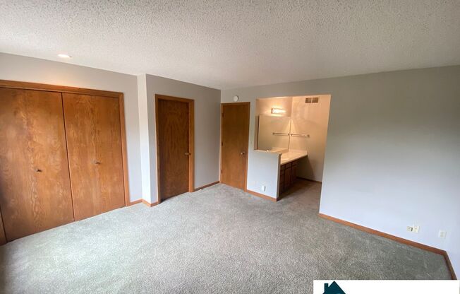 2 beds, 2.5 baths, $1,550