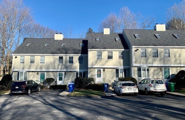30 LUCILLE PL