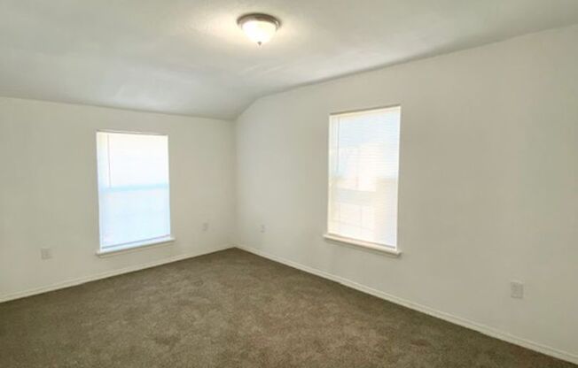 RECENTLY REMODELED 3 BEDROOM HOME IN HOUSTON