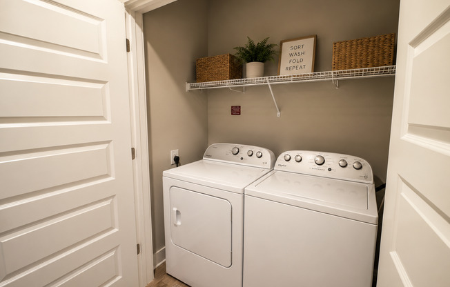 1 bed, 1 bath, 773 sqft, $1,199, Unit 1-208