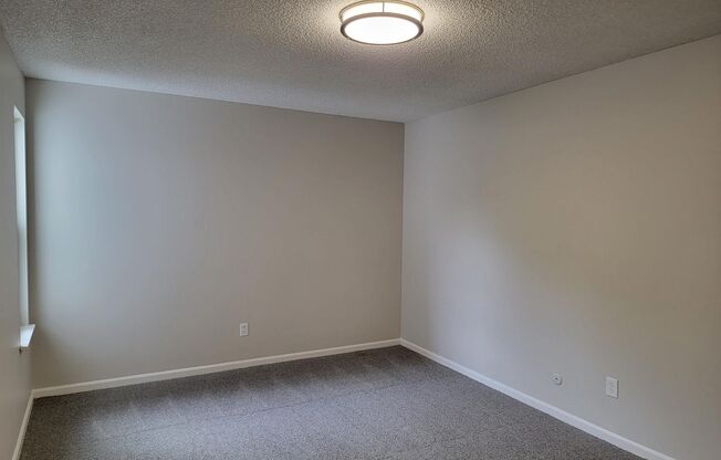 1 bed, 1 bath, 750 sqft, $1,150, Unit 085202