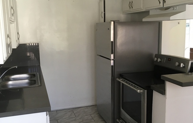 McClintock Apartments