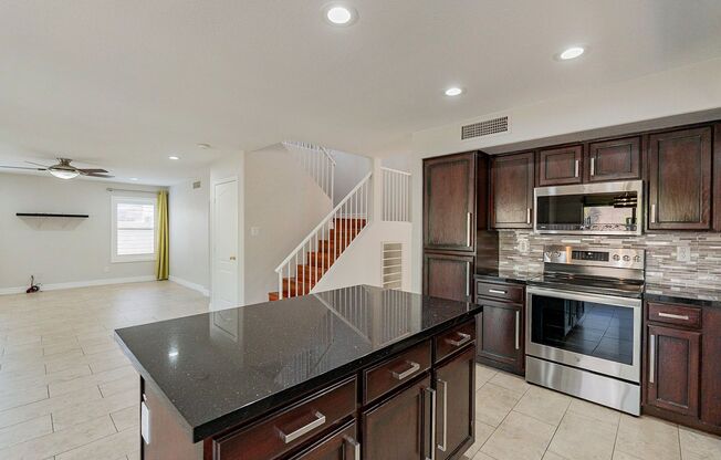 4 beds, 2.5 baths, $3,375