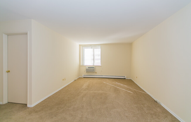1 bed, 1 bath, 600 sqft, $1,895, Unit 327