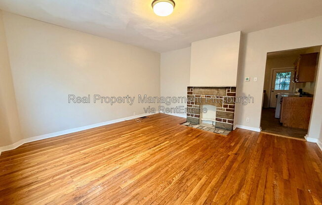 207 EDMOND ST
