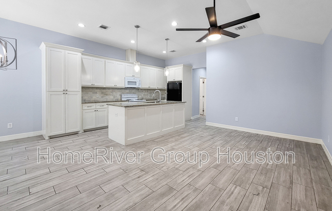 4734 BR ST