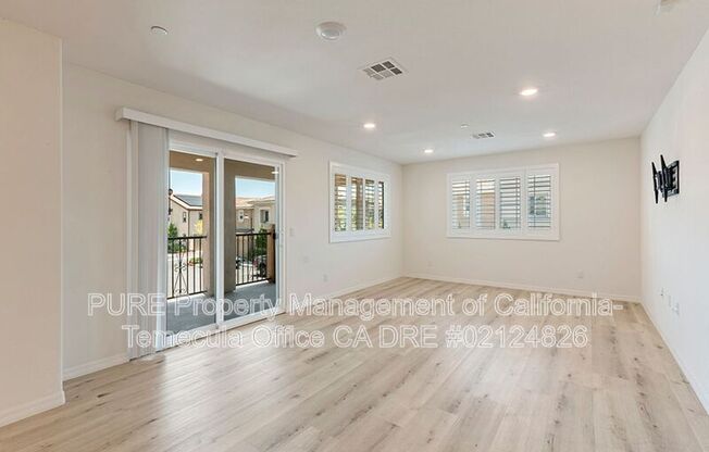 28380 ORIOLE WAY