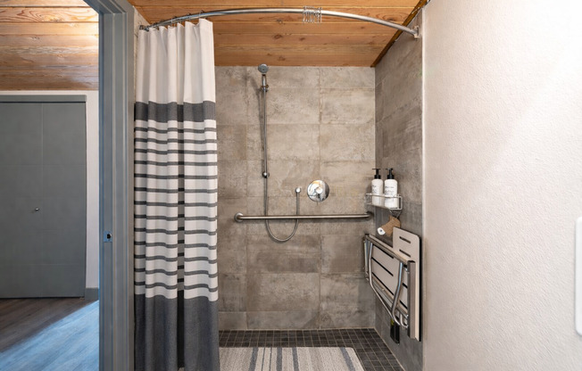 Studio, 1 bath, 732 sqft, $2,105, Unit 001