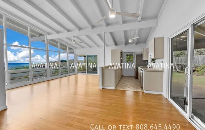 1404 LAAMIA PL