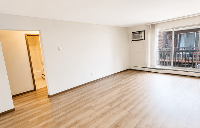 1 bed, 1 bath, 695 sqft, $950, Unit 1266203