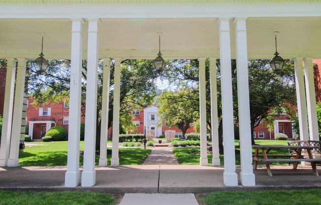 1 bed, 1 bath, 510 sqft, $910, Unit B06