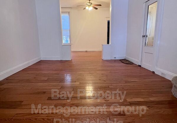 3253 N DOVER ST