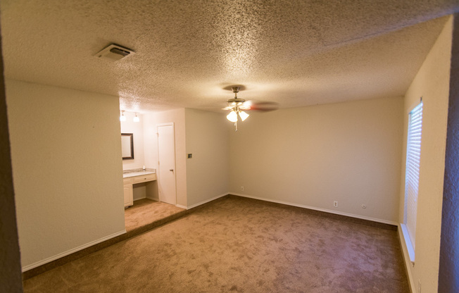 3 beds, 2 baths, $1,900