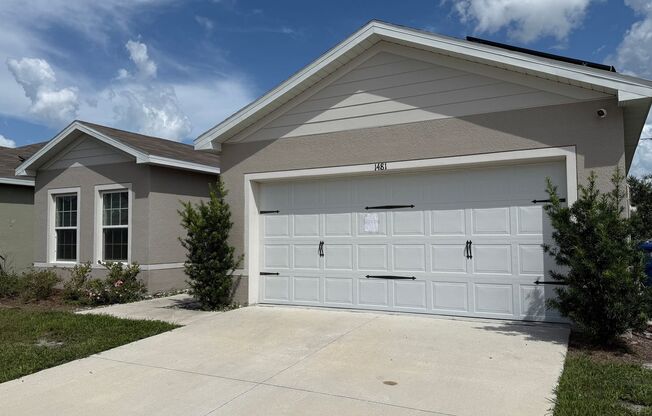 Charming 3-Bedroom Home with Solar – Modern Comfort in Lucerne Park, Winter Haven!
