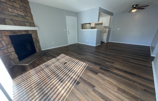 Spacious ground level 3 bedroom Condo in Robinwood! Available Now!