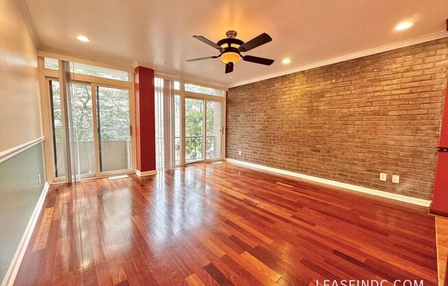 1257 DELAWARE AVE SW