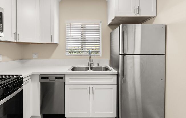 1 bed, 1 bath, 400 sqft, $1,750, Unit 35 - ADU