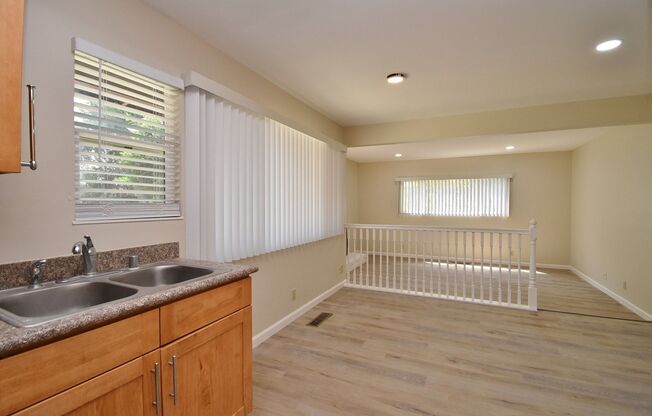 COMING SOON! $3,500 - GORGEOUS 3 BEDROOM REMODELED BROOKVALE HOME IN CENTRAL FREMONT