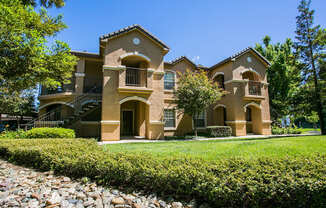 Private Patios/ Balconies at Green Valley CA Apartments for Rent