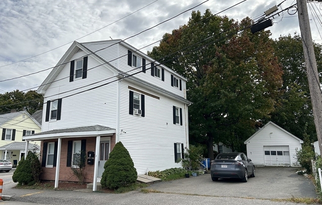2 EMERY ST