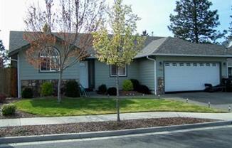 3 Bedroom, 2 bath home in Grants Pass