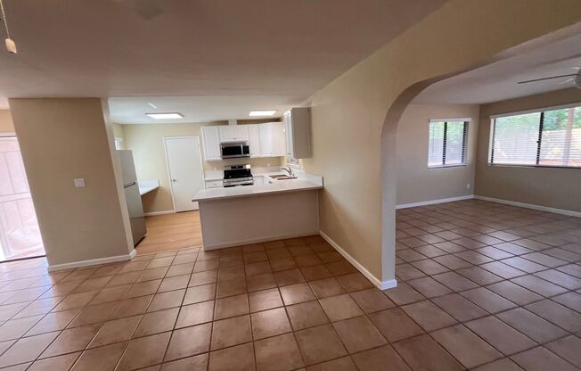Bay Ho / Clairemont 3 Bedroom 2 bathroom Home with 2 car garage ( 4666 Monongahela Street )