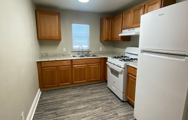 3 beds, 1 bath, $1,495