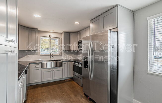 9475 W 38 AVE