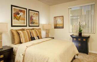 Spacious 2,3 Bedroom Apartments at The Verandas, Canoga Park, CA