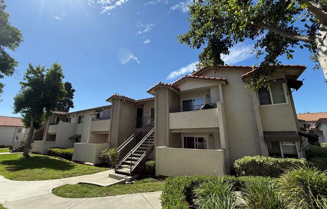 Beautiful 2B/2BA Condo in La Mesa Available for Rent!