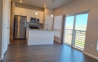 Studio, 1 bath, 477 sqft, $1,390, Unit Unit 307