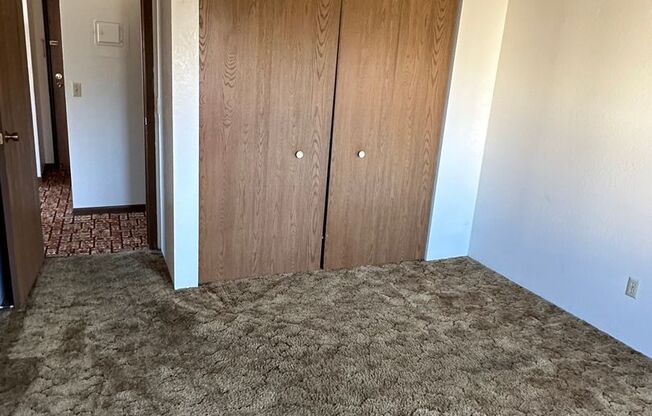 1 bed, 1 bath, $725, Unit B-07