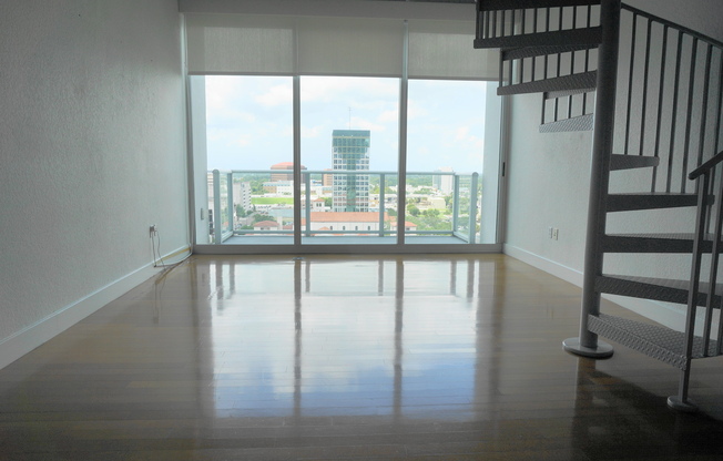 1 bed, 1.5 baths, $2,250