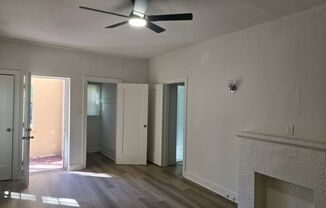1 bed, 1 bath, $1,900, Unit 1317