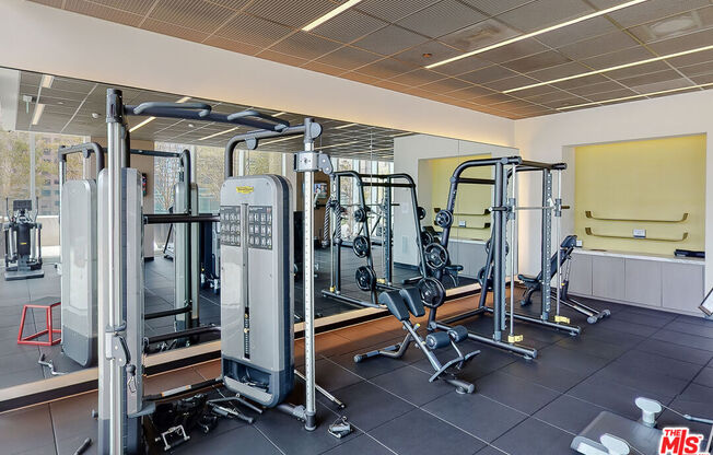 2 beds, 2 baths, 1,290 sqft, $4,900, Unit 2608