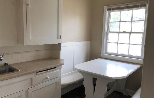 5800 Vickery Boulevard