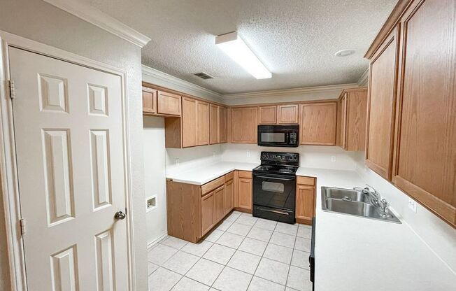 802 N. Evanston Ave.
